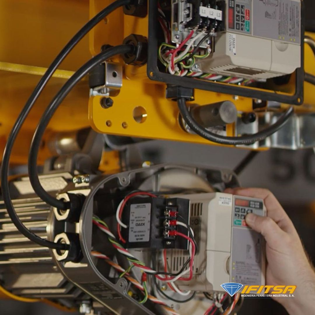 TECLES/POLIPASTOS EL&Eacute;CTRICOS DE CADENA DOBLE VELOCIDAD(CONTROL VFD) SERIE EQ  KITO 04